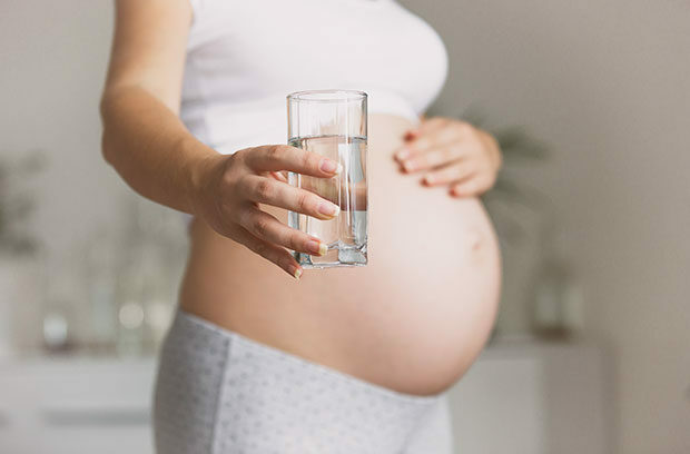 Δυσκοιλιότητα και κύηση: όσα πρέπει να γνωρίζουν οι έγκυες γυναίκες